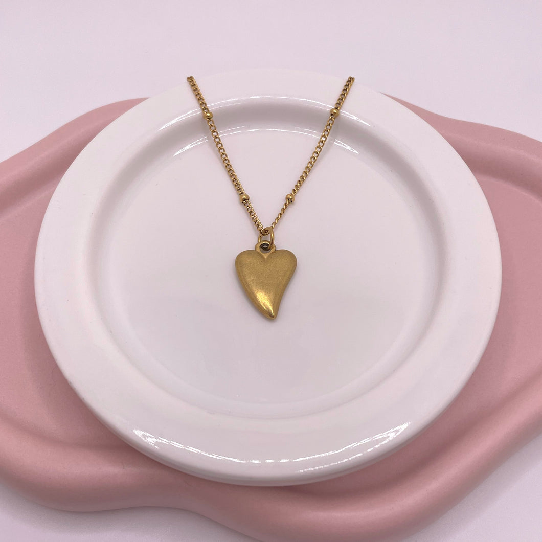 Vintage Heart Necklace - Gold