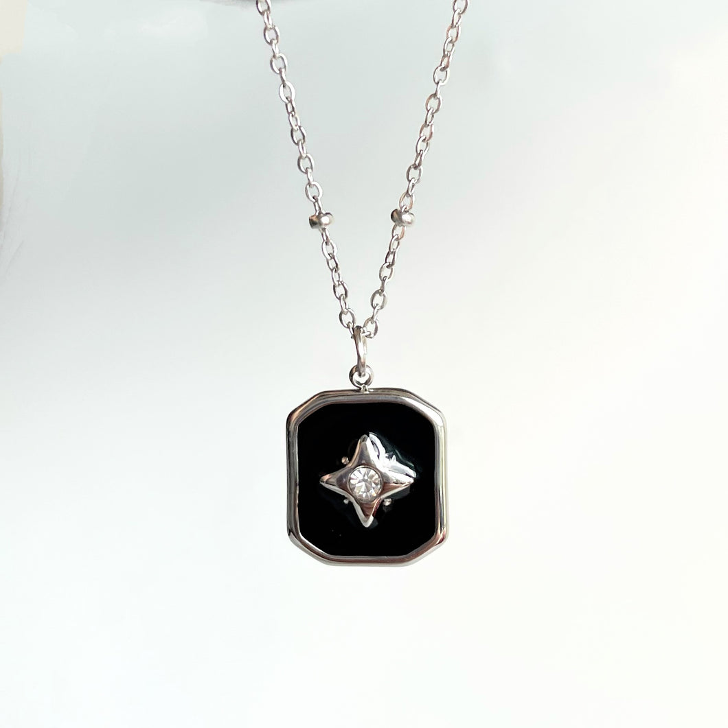 Dana Necklace