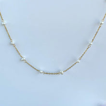 Load image into Gallery viewer, Carina Pearl Necklace
