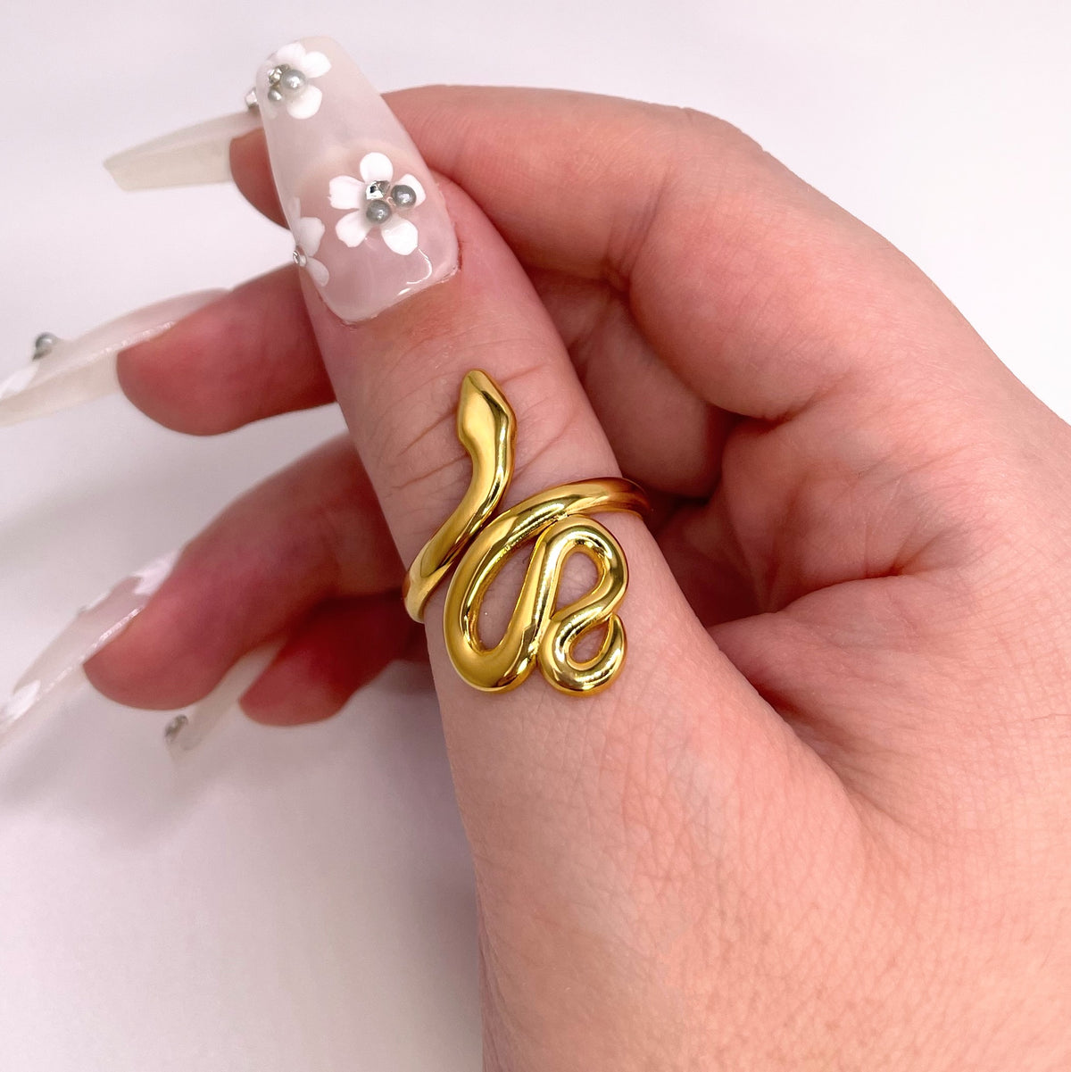 Serpentine Ring - Gold