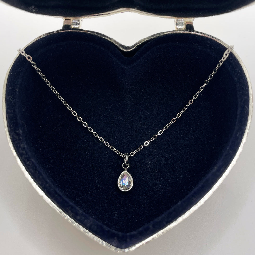 Dainty Diamond Drop Necklace