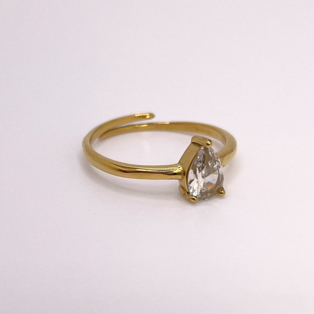 Estelle Ring in Diamond