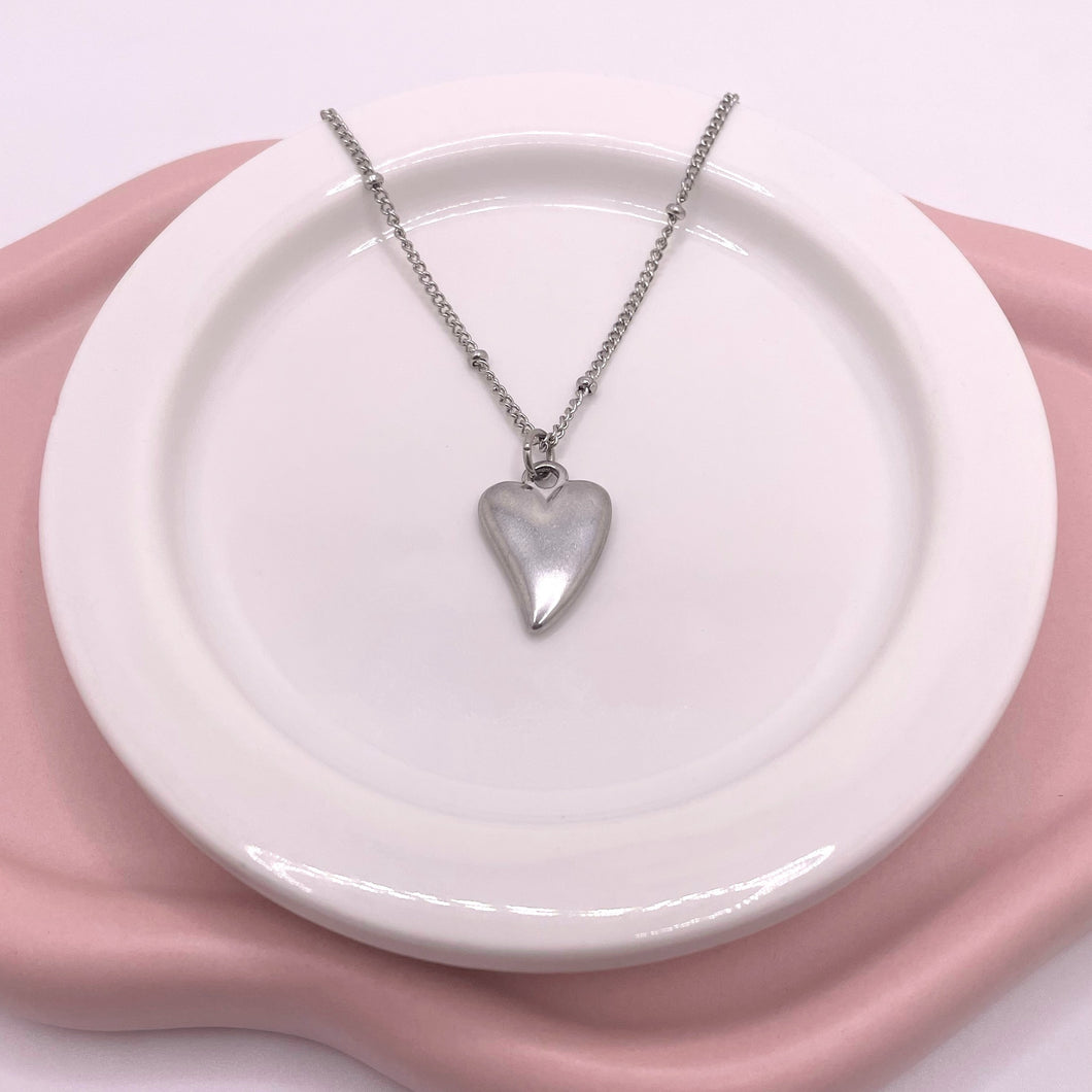 Vintage Heart Necklace - Silver