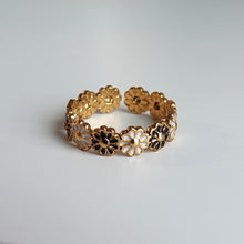Load image into Gallery viewer, Dual Flower Ring
