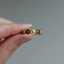 Load image into Gallery viewer, Dual Flower Ring
