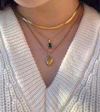 Load image into Gallery viewer, Crystal Drop Necklace
