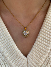 Load image into Gallery viewer, Gleaming Heart Necklace
