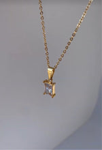 Load image into Gallery viewer, Crystal Drop Necklace
