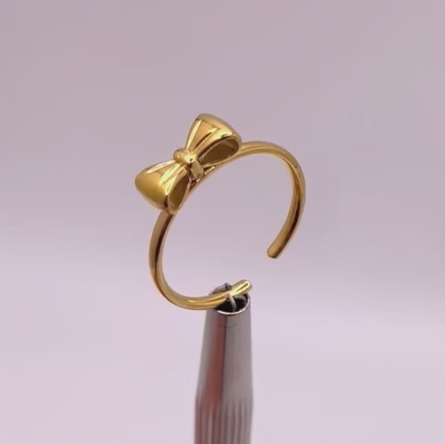 Bow Ring